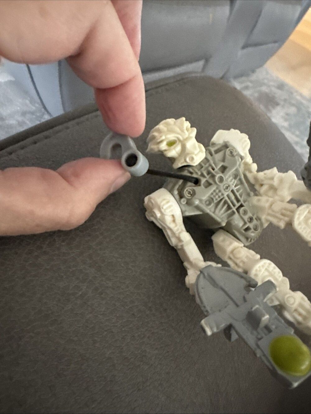 2006 McDonald's Lego Bionicle 4" Action Figure Toa Matoro Hook Moves!